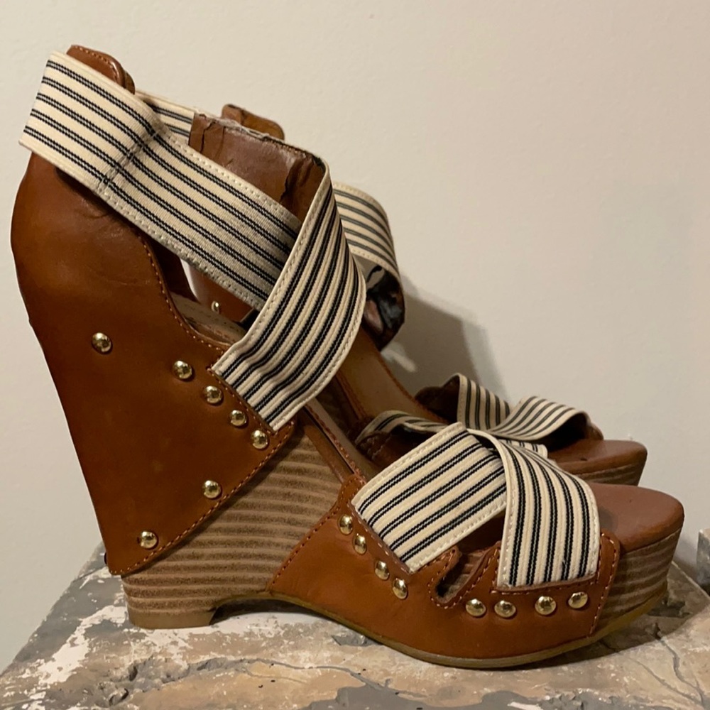 Gianni Bini wedges
